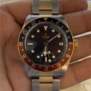 Tudor Black Bay Model full set !!